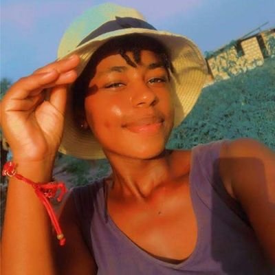 reineplante's profile picture. agro business woman🇸🇳