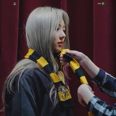 #ʏᴏᴏʜʏᴇᴏɴ: ᴡᴇʟʟ ᴡᴇʟʟ ᴡᴇʟʟ, ʜɪ ᴛʜᴇʀᴇ | Indonesian | Insomnia♡ | Also a life traveler🌿| akun ngidol + nyambat dikit