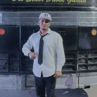 VEN SIGUEME ACEPTA LA INVITACION COMPOSITOR, POETA, PSICOLOGO CONFERENCISTA, PERIODISTA, CRITICO, ACTOR,GUIONISTA,ETC. (sin titulos)