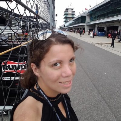 New Englander by birth, Hoosier at heart. Adventurer. @SyracuseU 🍊bleeder. Story seeker. Racing tweeter/follower. Pit road/paddock observer.
