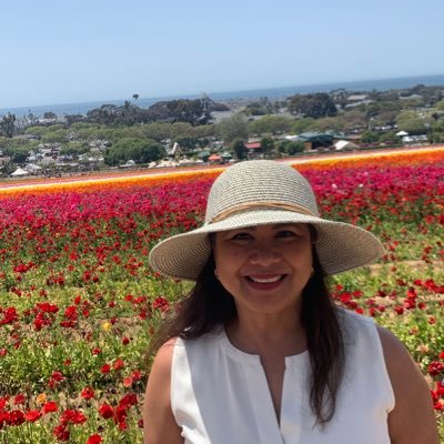 rosaliecbaker's profile picture. Life is a gift. Say thanks, unwrap it and enjoy its surprises!!