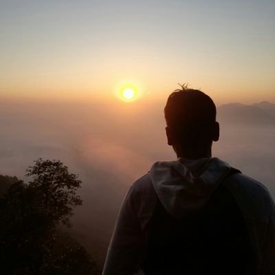 Nakabi21's profile picture. midNight Football, dayLight coding
#react #javascript #typescript #nodejs #postgres #chelsea