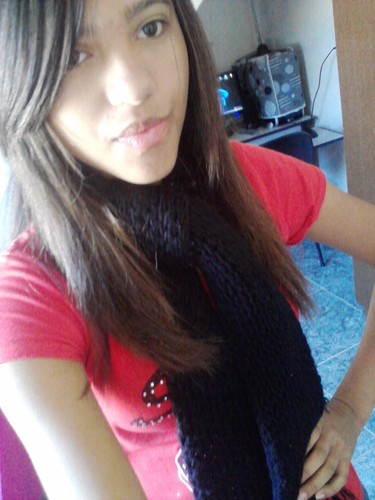 Eu pαro prα pensαr e vejo que...
o que eu αchαvα que erα perfeito, não é tão perfeito αssim ;;
Essα vidα é umα montαnhα russα.