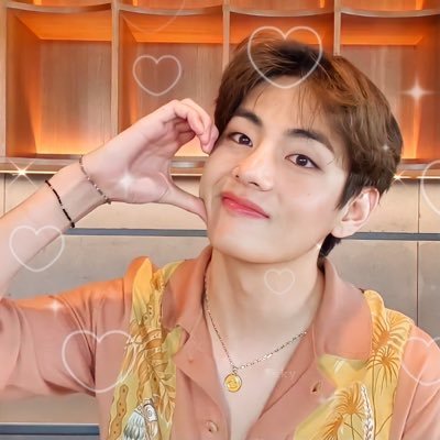 Thitipapha1's profile picture. About for BTS | 방탄소년단 | = ARMY💜. (หลงคิมแทฮยอง หนักมาก)