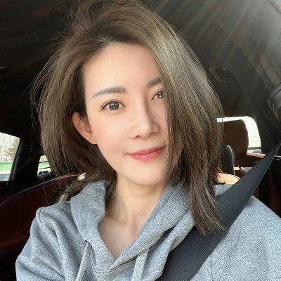 liminhui168's profile picture. 취미 등산, 피트니스, 수영, 김치 담그기, 골프, 금융관람
캐릭터
·나는 솔직한 사람이고 친구는 솔직해야 한다고 생각합니다.
·저는 배려심이 많고 도움이 되는 사람입니다 주변의 친척과 친구들이 잘 살았으면 하고, 동시에 사회에서 도움이 필요한 사람들에게 더 많이 도움이 되었으면 합니다