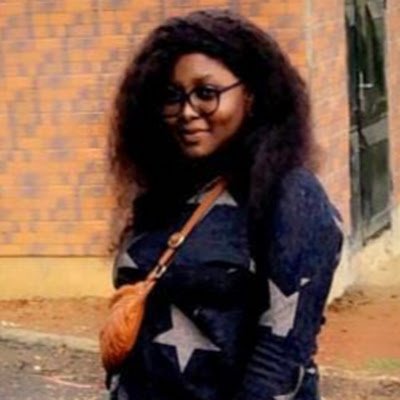 AnneMakon's profile picture. teleoperatrice I-I technico-commerciale I-I relation client I-I communicatrice