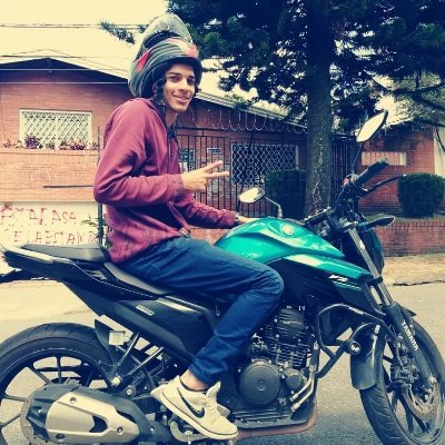 Arturorv10's profile picture. 27. Tecnico en sistemas, #crypto