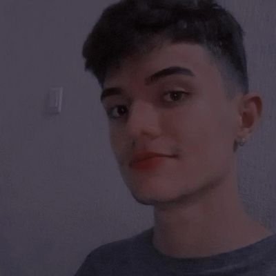 sooonlyw's profile picture. biólogo de quintal🍂