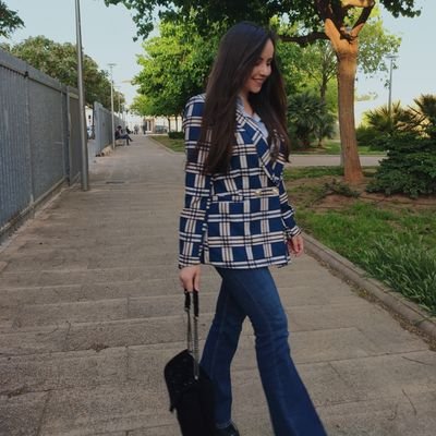 ana_ffdz's profile picture. Graduada en Derecho. Opositando.