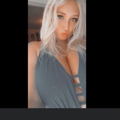 funbags699's profile picture. Nerd blessed with anime titties🥺          https://t.co/yeGvWQpNG3✨. Snapchat; violetsoftrose 😘 message me for content; all kinks welcome ❤️‍🔥