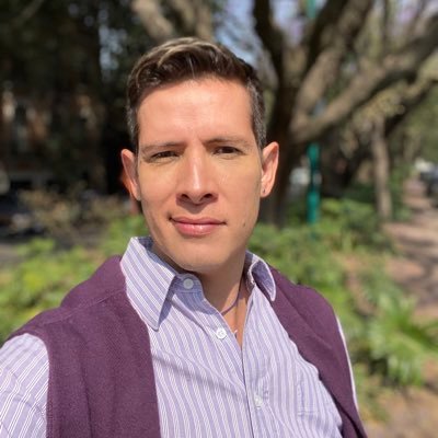 ceballosee's profile picture. Abogado, catedrático, empresario, multifacético, siempre en evolución y tratando cada día de ser una mejor versión de mí mismo 🏳️‍🌈