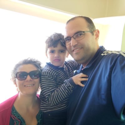 Procrastinador nato, tive a minha queda redentora em 2004. Romanos 11.36
O meu labor é o mais difícil e o melhor de todos os labores. Glória a Deus!