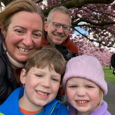 Principal Acute Team Dietitian at Bradford Teaching Hospitals, leadership & teamwork! Dad to two amazing small people, lover of wine, sun & family!