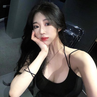 Sophia4Jan's profile picture. A single woman in the US looking for a long term companion, if you want to get to know me you can follow me and send me a private message