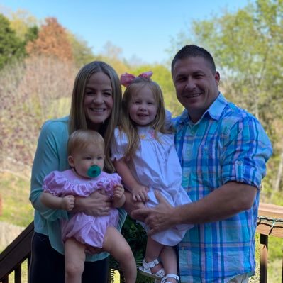 Follower of Christ, Husband, Father. I love Jesus, my wife and my kids. Podcaster - Christian Author/ Public Speaker - Small Business Owner - Master Tradesman