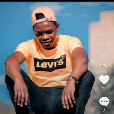 spencer_maposa's profile picture. 