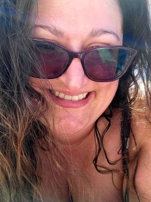 7th grade ELA @LFMS/Aspiring Food Critic/Fun Person/Ravenclaw
Cash App $teacherlisa
https://t.co/MBctthT77r