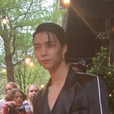 pictures of johnny suh that feel… threatening 🤨