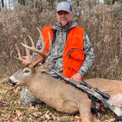 I love family, friends,hunting, and my country