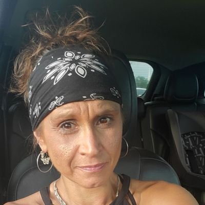 Angie49378835's profile picture. 