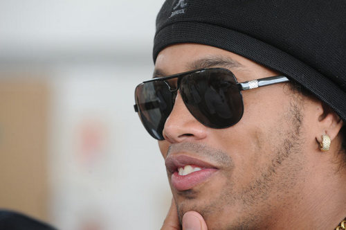 Ronaldinhoebola's profile picture. 