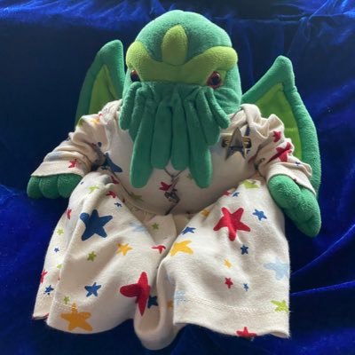 Baby cthulhu & autistic eurasian nonbinary storyteller/MLIS student/Earth citizen. Create your own mythos. Choose compassion, kindness & love.