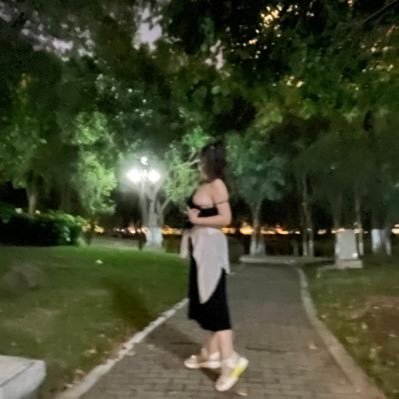 0595qqlssh's profile picture. 0595地区的圈内夫妻、爱妻身高165体重120飘忽不定，她是一只小馋虫。低于178婉拒了，真心换真心 ‼️如果没回复你看看自己打招呼方式对不对