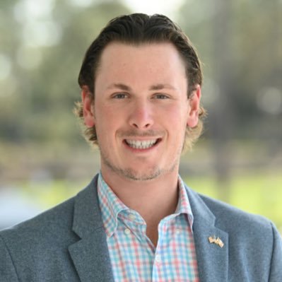 Husband - Father - Chief Growth Officer of JAX Executive Jet Center - Golfer - Sailor - Jags - Opinions Are My Own - Likes/Retweets Do Not Equal Endorsements
