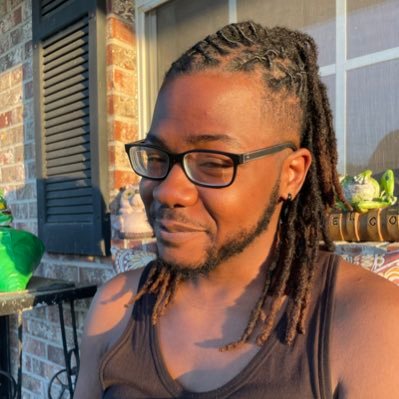 WalkinThruSun's profile picture. Thinks it’s time that I head Home