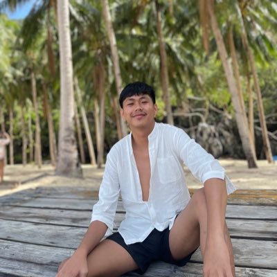 Im_Jenver's profile picture. 25 || ♋ || IG: itsmejenver