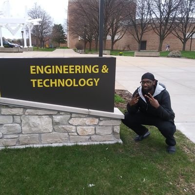 Central Michigan University Grad '22🎓
     Electrical Engineer⚡