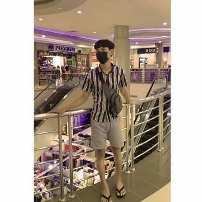 ThetOoM15277558's profile picture. My life my choice