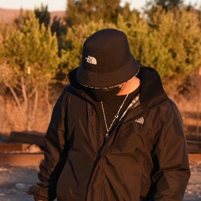 Sanchez | Owner of @StudySessionFG | NorCal FGC | Footsies Speed Runner | He/Him | Jihyopilled | Business Inquiries: justinlsanchez12@gmail.com