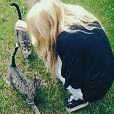 ShaniVanyali's profile picture. Proud mom and a beloved wife