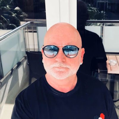 mreureka15's profile picture. 