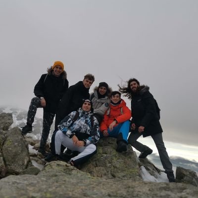 danielmg_19's profile picture. Aquí hablo de tontadas, en @niel__rm habló de furbo. Aluche