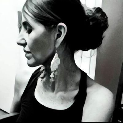 FLOR72555725's profile picture. Te ayudo a potenciar tu marca.