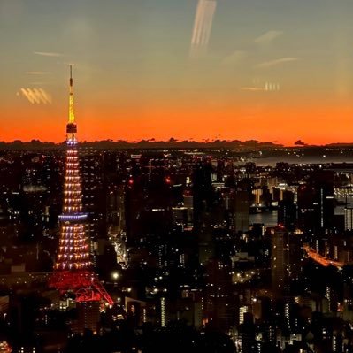 69x4xaYB4JyGEWc's profile picture. supreme垢