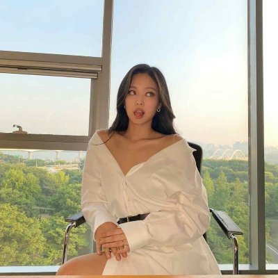 KhatibiYasaman's profile picture. 