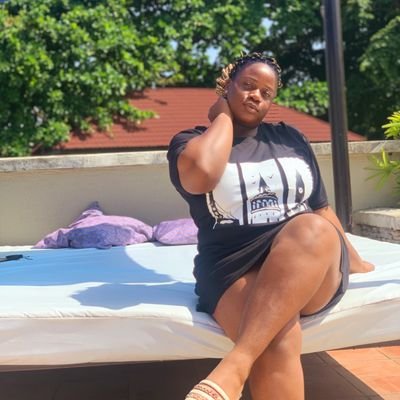 Kelechivivian6's profile picture. I promise to handle your money with care. 🤑🤑 
|| The Accountant😊 || Data Analyst || Lovely Techie🥰 ||
Instagram @Kelz_v