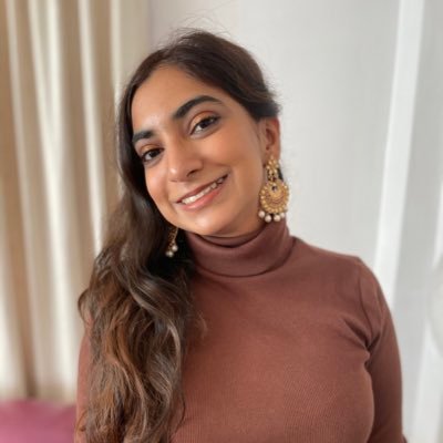 M_of_starlight's profile picture. Muslim | Writer-in-progress | Astrophysics PhD student | UCT | Book blogger | she/her