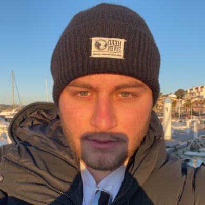 lt13F's profile picture. la vraie vie