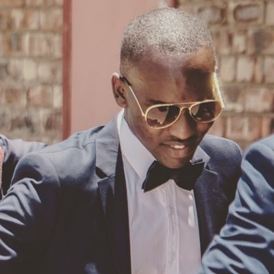 HillaryChoto's profile picture. 