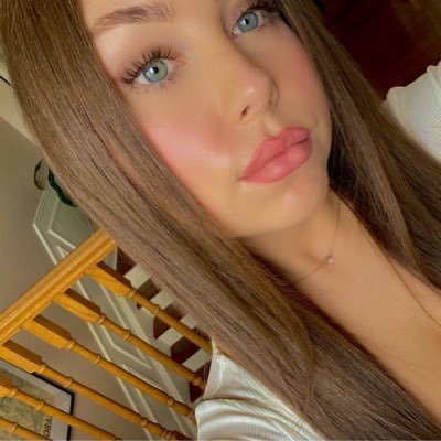 sosheaaa's profile picture. 