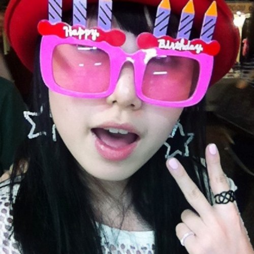 rabbitbag's profile picture. Christian / 25 / Guitar / Kitty / Eric Clapton / Hue Grant / Taylor Swift / Jack Johnson / Coffee / Tea / Movies / sweets / Musics / Travel / English /