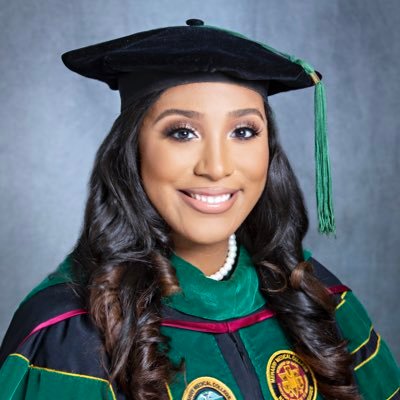 Meharry Medical College Alumni  🩺 Med-Peds Resident Physician👩🏽‍⚕️ LSU Alum 🐯 Nola girl 🎭 I tried to make this bio cool, just trust that I am. #MP4L