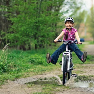 Female cyclist. ⚠️ Trigger Warning: Only females can be women + girls.