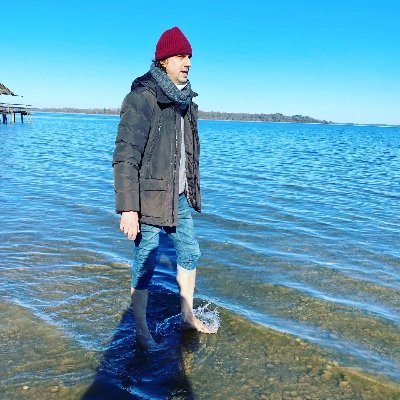 lixel27's profile picture. Honi soit qui mal y pense DM Schreibt gay daddy tauschen