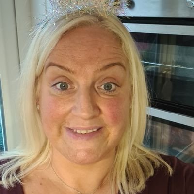 Junebowes1's profile picture. Just being me 💜 all views and opinions are my own 😊 My passion is Palliative Care 💟