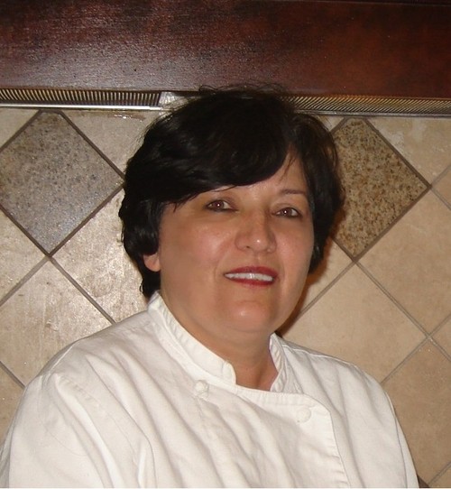 I am a Culinary & Wellness Coach, Author of the Cooking Well Series, Personal Fitness Chef Program Creator, Speaker, and Meditation Instructor.